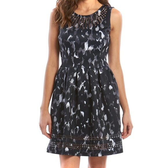 Apt. 9 Dresses & Skirts - NWT Women’s Apt 9 Printed Dress